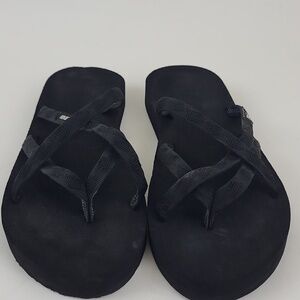 Women's Teva Olowahu Strappy Flip-Flop Black Sandals Size 10